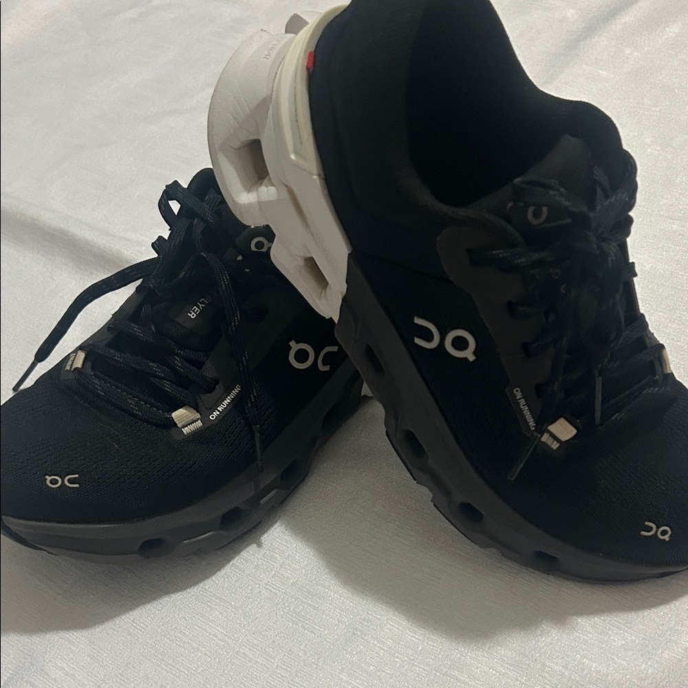 On Running Black Cloud Sneakers
